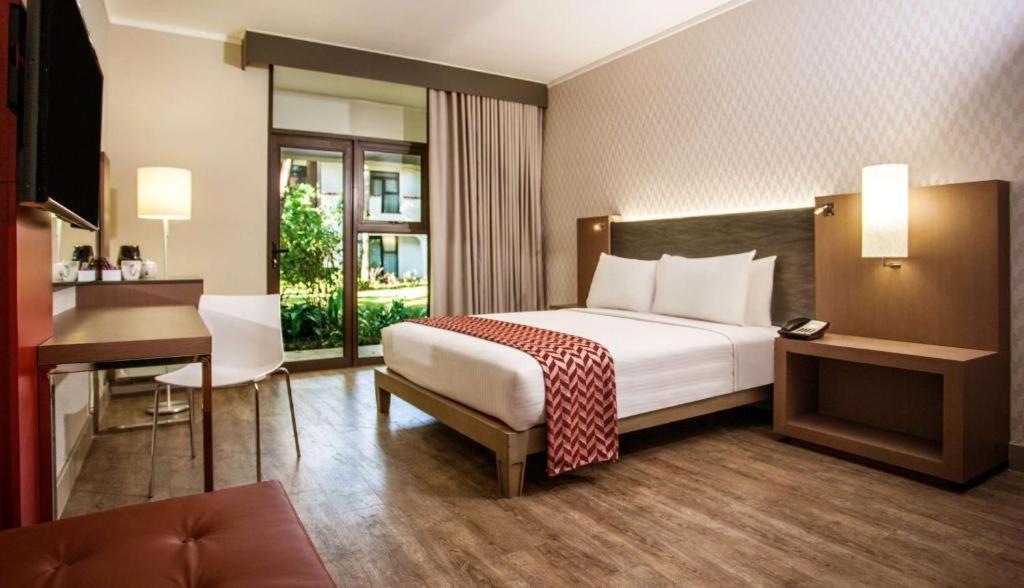 Отель Garden Court Полокване Экстерьер фото